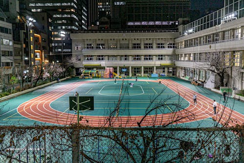 打成表演赛！徐杰单节三分6中5＊3节得到23分