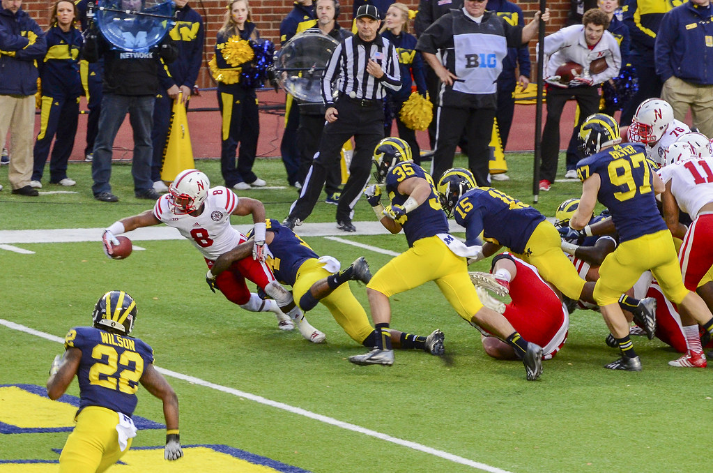 罗马诺：切尔西还没有与曼联谈加纳乔转会，预计8月进行